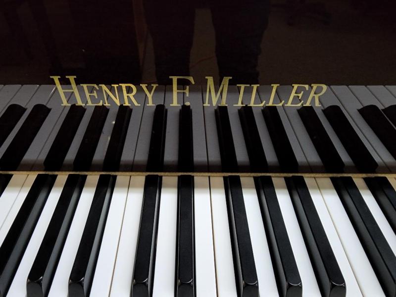Best Baby Grand Piano